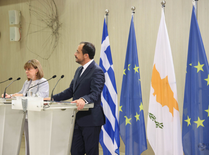 Η ΕΜΠΡΑΚΤΗ ΣΤΗΡΙΞΗ ΤΗΣ ΚΥΠΡΟΥ ΑΠΟ ΤΗΝ ΕΛΛΑΔΑ